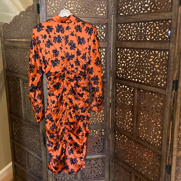 NEW NWT GANNI Ruched floral silk satin midi Dress - Picture 4 of 5